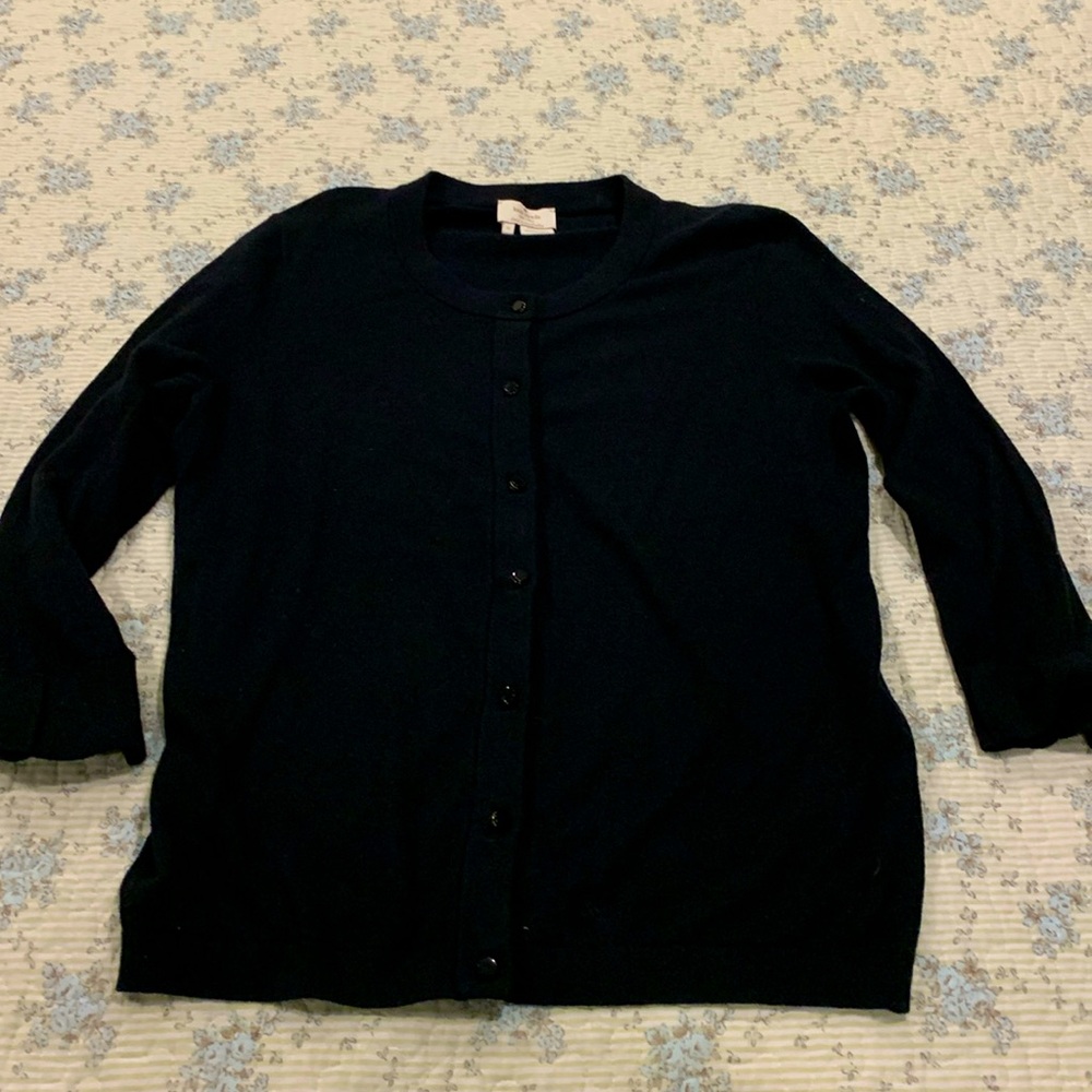 Kate Spade Sweater Size Small Like NEW Button Down Front Bow design Sleeve Cuffs - Picture 4 of 7